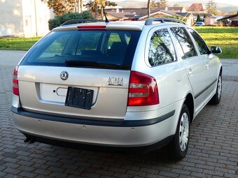 Škoda Octavia II Combi 4x4 Elegance - 4