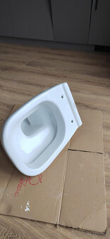 Predam zavesne WC Duravit D-Code - 4