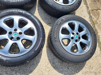 Elektrony skoda 5x100 r16 6.5j et 42 205 55 r16 laurint - 4