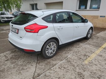 ford focus 1.0 benzin - 4