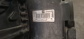 Predné svetlá Seat Toledo 3 , Seat Altea , Leon 2 - 4