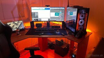 Výkonný Herný PC Ryzen 9 5900X, 64 GB RAM, 2 TB, RX 7800 XT - 4