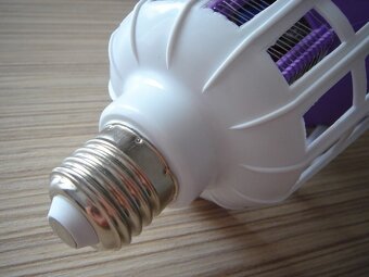 15W LED žiarovka s UV lapačom hmyzu - 4