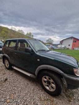 Nissan terrano - 4