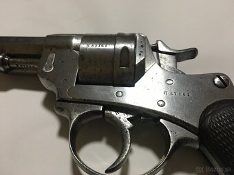 Historický revolver - 4