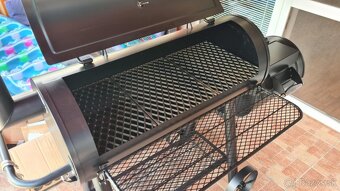 Predám gril Weber Q2100N - 4