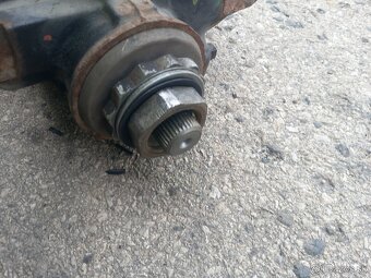 Predám diferenciál BMW - 4