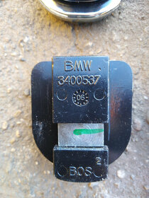 BMW X3 E83 úchyty batožiny - 4