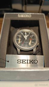 Unisex mechanické hodinky zn. SEIKO 5 SNK 809 K2 - 4