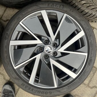 VEGA AERO orig.skoda SCALA , KAMIQ 5x100 7Jx18 - 4
