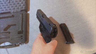 Zbraň -HK P30 - 4