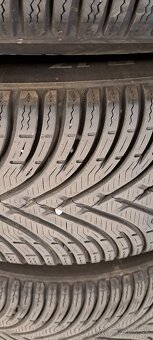 Predám 4ks jazdené zimné 215/55r17-94H Bf Goodrich - 4