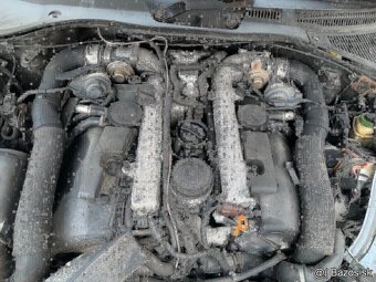 Rozpredam Volkswagen Touareg 5.0 V10 TDI 230kw AYH 4x4 - 4
