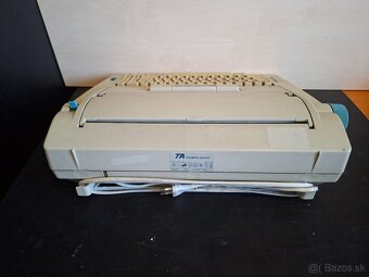 elektronicky pisaci stroj Triumph Adler - 4