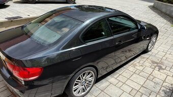 Predám BMW 320D coupe Mpaket e92 r.v2008 naj. 196800km - 4