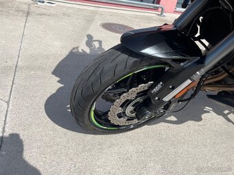 Kawasaki Versys 1000 - 4