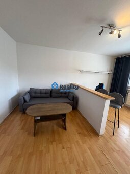 Prenájom SNP 2-izb.byt, zariadený, po rekonštrukcii, PB - 4