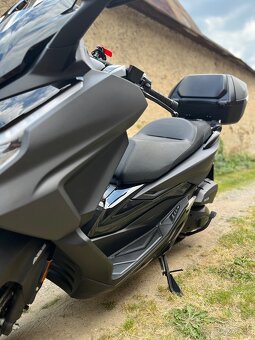Honda Forza 125 - 4