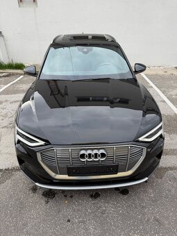 Audi e-tron 55 S-LINE 300 kW iba 42tis km Matrix, Pano - 4