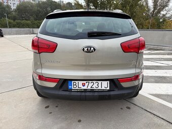 Kia Sportage 2.0 CRDI 4x4 - 4