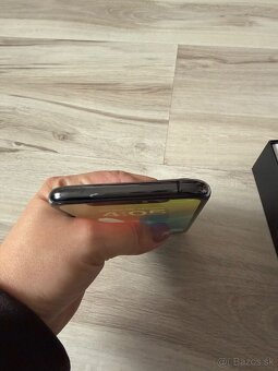 iPhone 11pro 64GB - 4