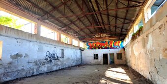 INVESTIČNÁ PRÍLEŽITOSŤ – AREÁL S POZEMKOM - BENKOVCE - 4