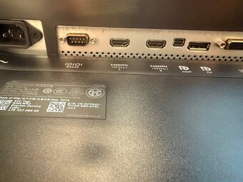 43" Dell P4317Q 4K Professional multi monitor + vesa-top - 4