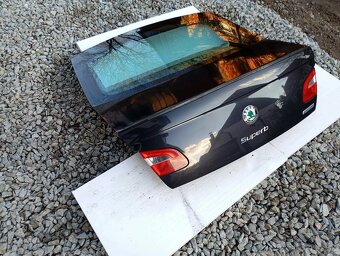 Kufor Skoda Superb 2 sedan - 4