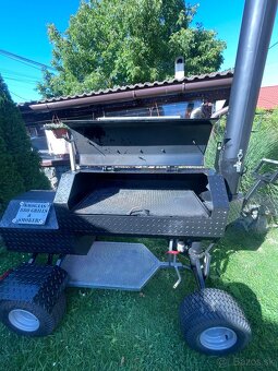 Gril lokomotíva s udiarňou - 4