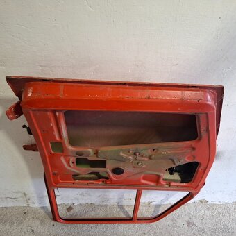 Dvere Škoda 100 - 4