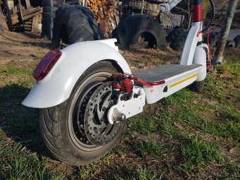 Elektrokolobežka MS Energy e10 Scooter - nafukovacie kolesá - 4