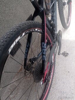 FOCUS Raven carbon - 4