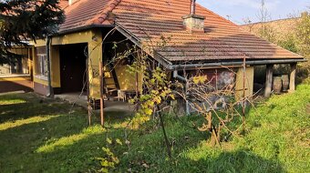 Predaj rodinného domu s veľkým pozemkom v Jasovej - 4