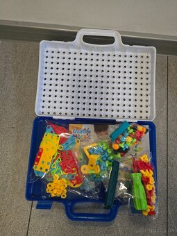 Mix hračiek - 4