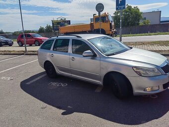 Predam skoda octavia combi - 4
