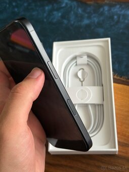 iPhone 16 128gb 100% bateria 2r zaruka o2 - 4