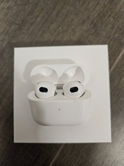 Apple Airpods 3 - 4