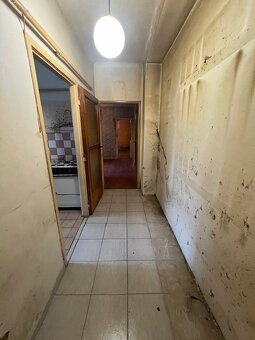 2 izb. byt, PRIEVOZSKÁ ul. - 4