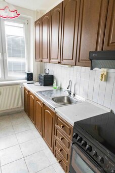 Ponúkame na predaj 3 izbový byt s balkónom v Humennom - 4