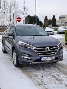 Hyundai Tucson 1.6 benzin 97kw - 4