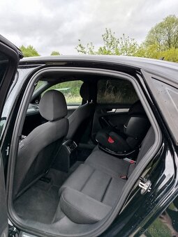 Audi A4 2.0 tdi - 4