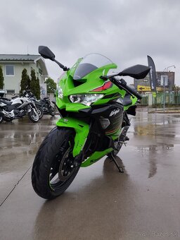 Kawasaki Ninja ZX-4RR - 4
