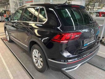 Tiguan Elegance PHEV 245k, MR2022, 1. Maji, DPH, ŤZ, Virtual - 4