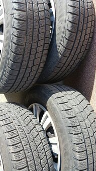 195/65R15 - 4