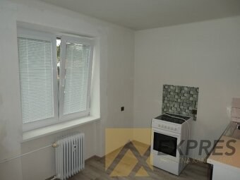 RK EXPRES - predaj 1 izbový byt v Handlovej, ul.29.augusta. - 4