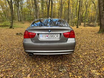 BMW E90 318i - 4