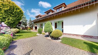 EXKLUZÍVNE V RK CASMAR – Na predaj veľmi pekný rodinný dom v - 4