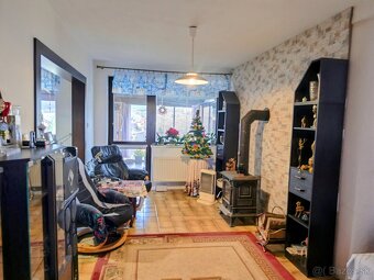 Rodinný dom s garážou v obci Župčany - 4