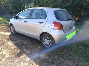 Toyota Yaris 1.0 - 4