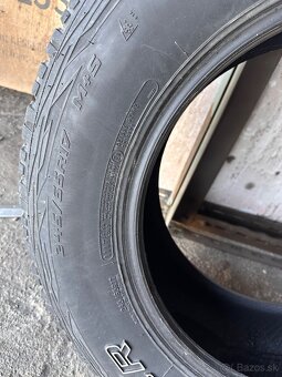 Pneu 245/65 r17 - 4